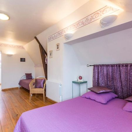 Hotel Les trois Cornets à Saint-Ouen-des-Champs Extérieur photo