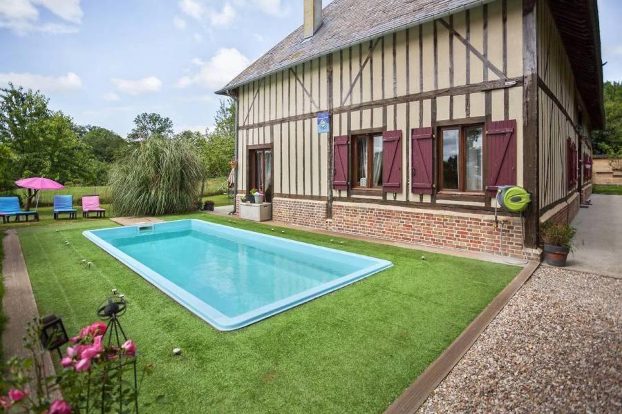 Hotel Les trois Cornets à Saint-Ouen-des-Champs Extérieur photo